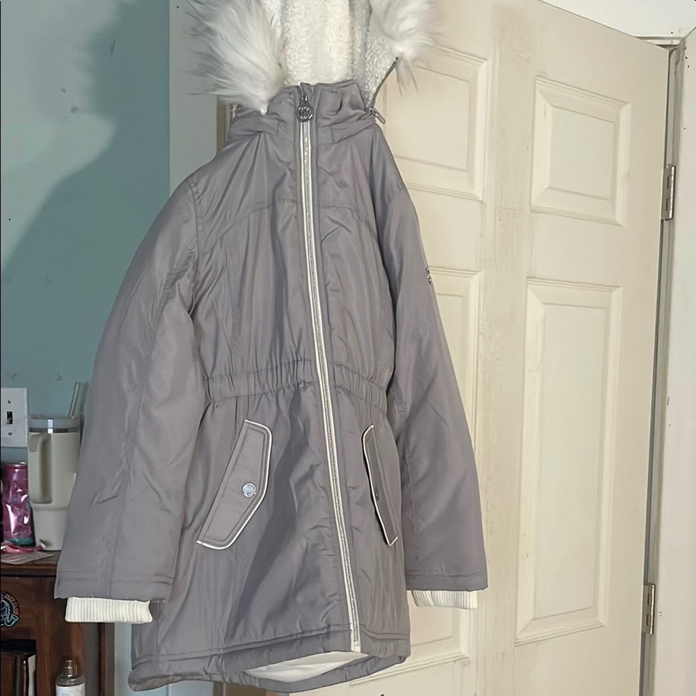 KORS Michael Kors Kids Gray Puffer Coat with Faux Fur Hood